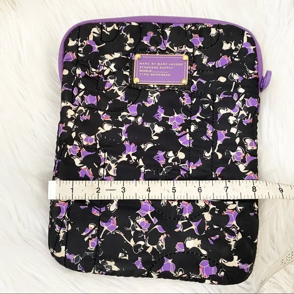 Marc by Marc Jacobs Black Purple Printed I - Pad / laptop Sleeve Case
